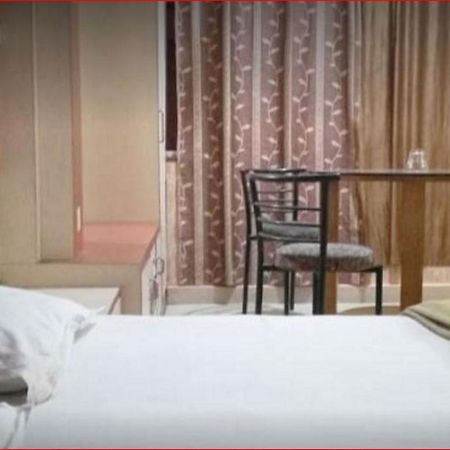 Ratlām Hotel Palash מראה חיצוני תמונה